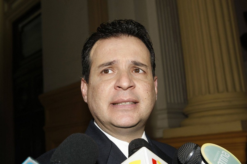 APP presentará proyecto para derogar ley de protección policial