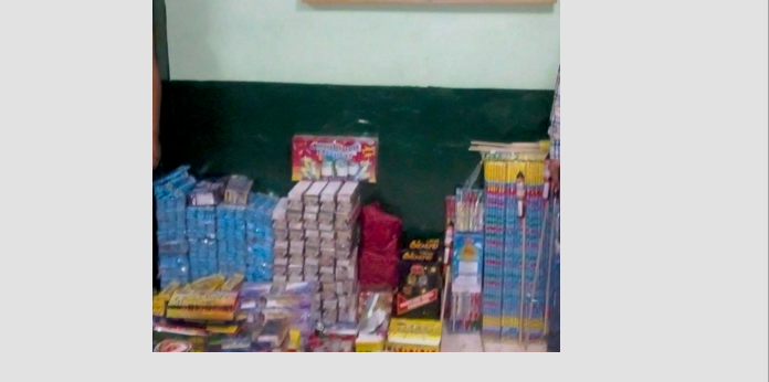Incautan casi un millar de cajas de artefactos pirotécnicos en Virú