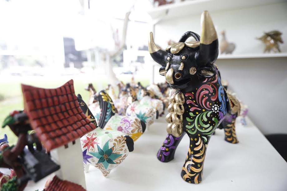 Centenar de artesanos del Perú expondrán en la Feria Nacional de Artesanía “De Nuestras Manos”