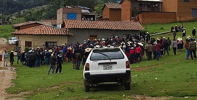 Comuneros rechazan  diálogo con empresa minera en el Cerro El Toro