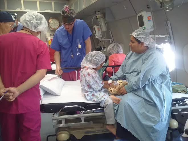 Avión de Orbis atenderá a 300 personas con problemas de salud ocular 