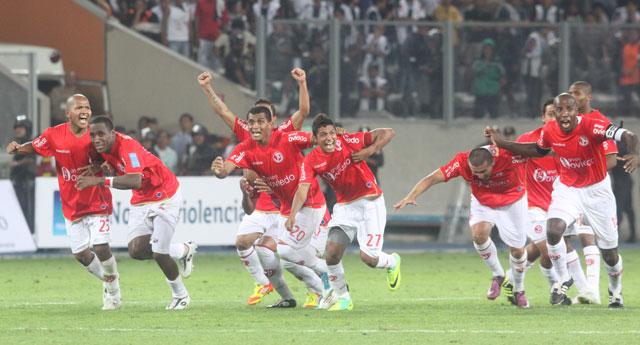  Aurich y Cristal jugarán partido por el título nacional en el estadio Mansiche