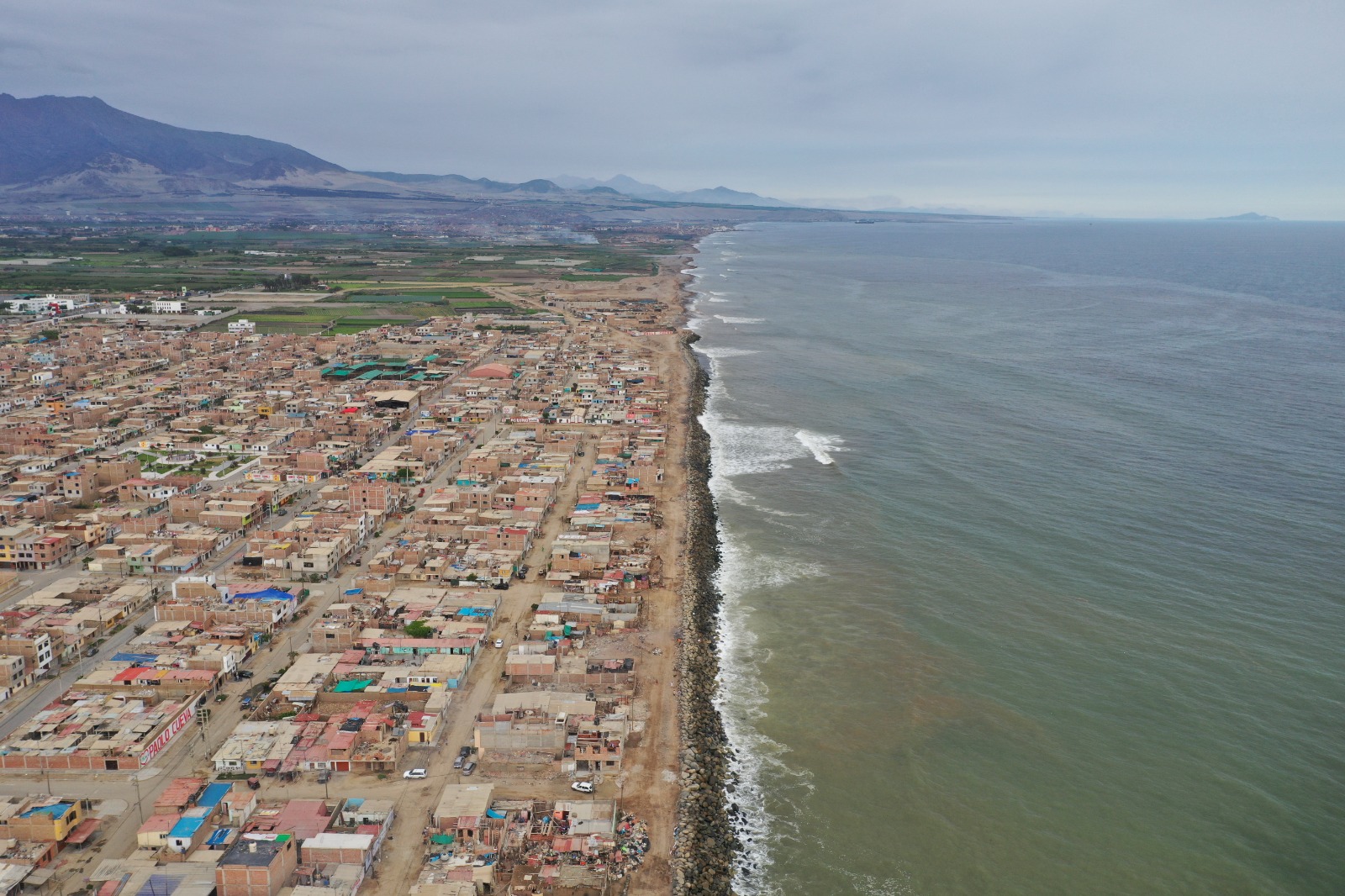 Inician proceso de recuperación del borde costero de los balnearios de Trujillo