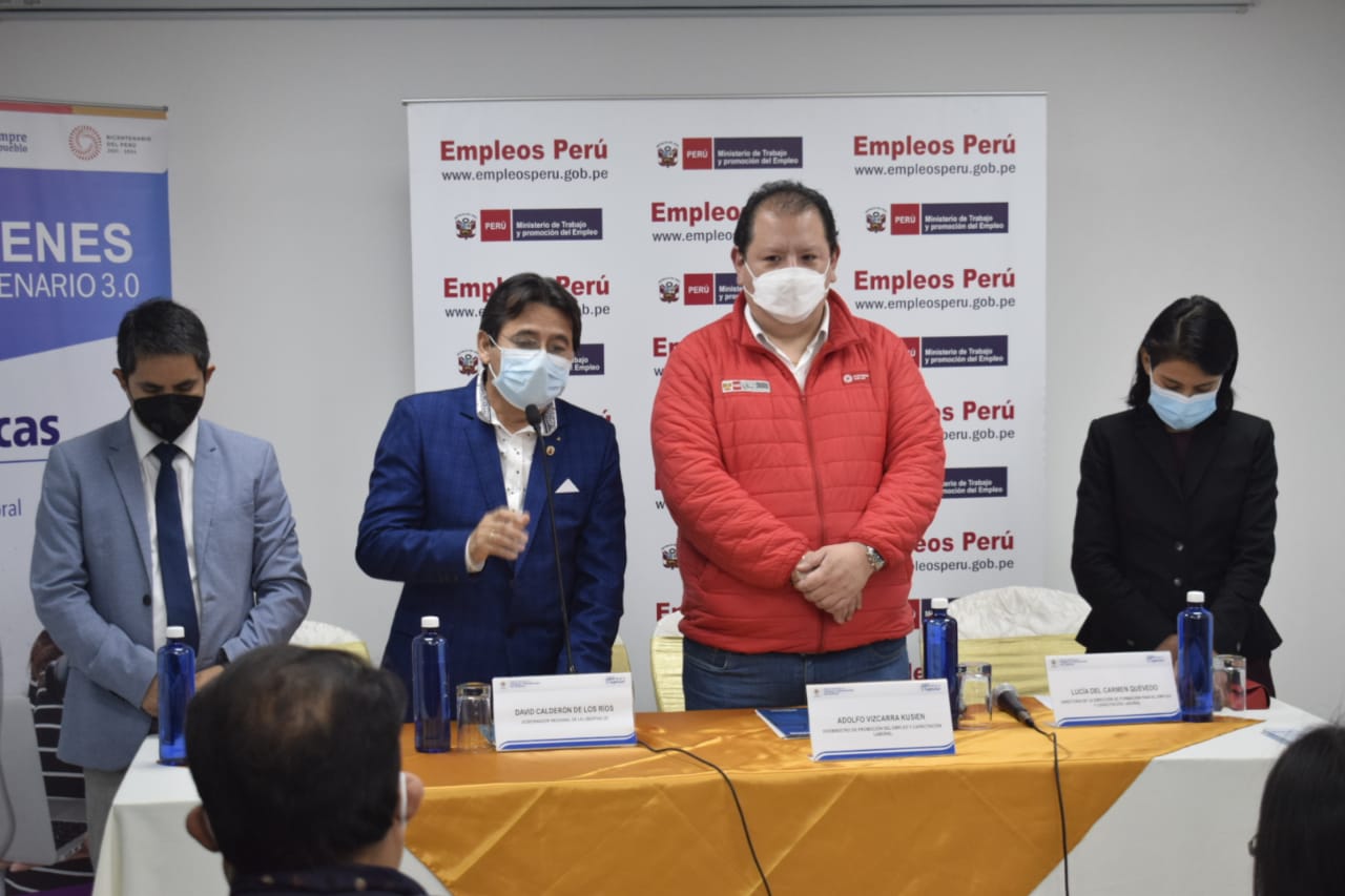 La Libertad: ofrecen becas para fortalecer habilidades digitales de jóvenes