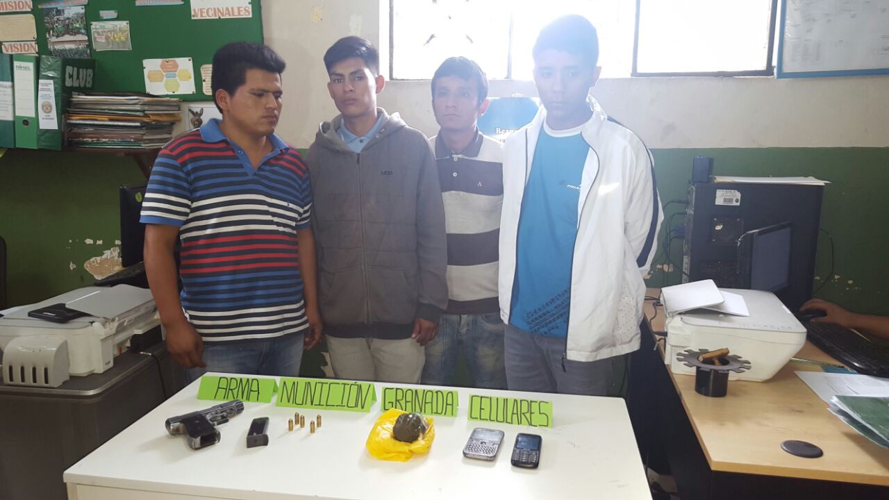 El Porvenir: capturan a cuatro hampones con arma y granada de guerra