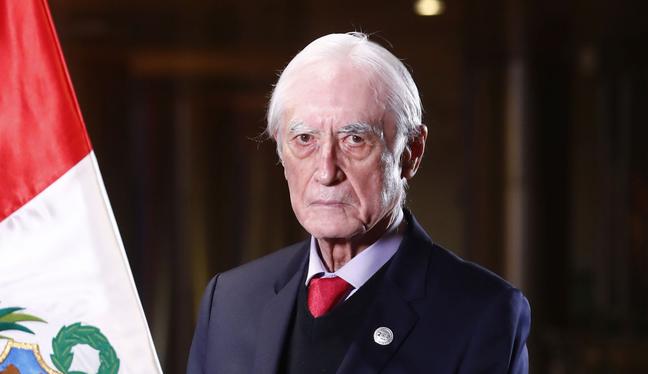 Marina de Guerra del Perú rechaza declaraciones de canciller Béjar sobre inicio del terrorismo