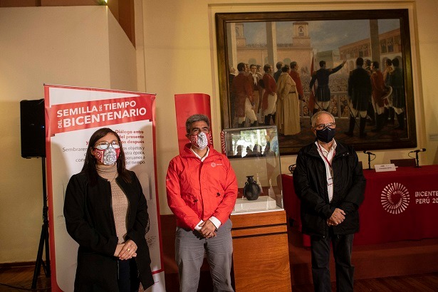 Ministro de Cultura presentó proyecto la Semilla del Tiempo del Bicentenario 