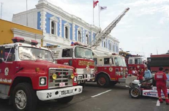 Patronato organiza colecta a favor de implementación de Bomberos