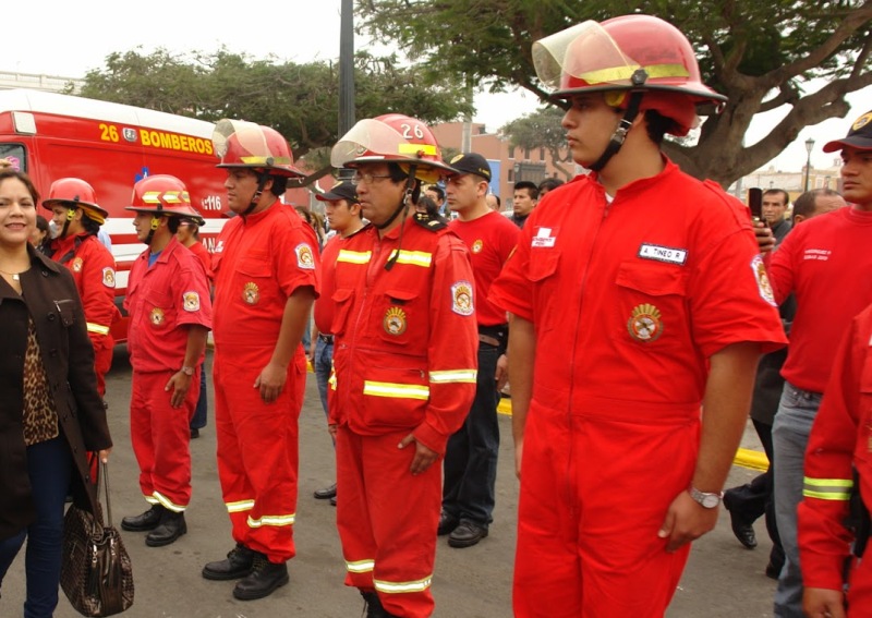 Bomberos del Perú ejecutaron en el 2014 el mayor presupuesto en su historia