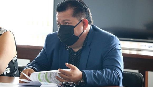 Juez cambia orden de captura por detención domiciliaria a favor de Bruno Pacheco 