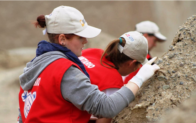   Juramentan 15 jóvenes de brigada de voluntarios para preservar Chan Chan