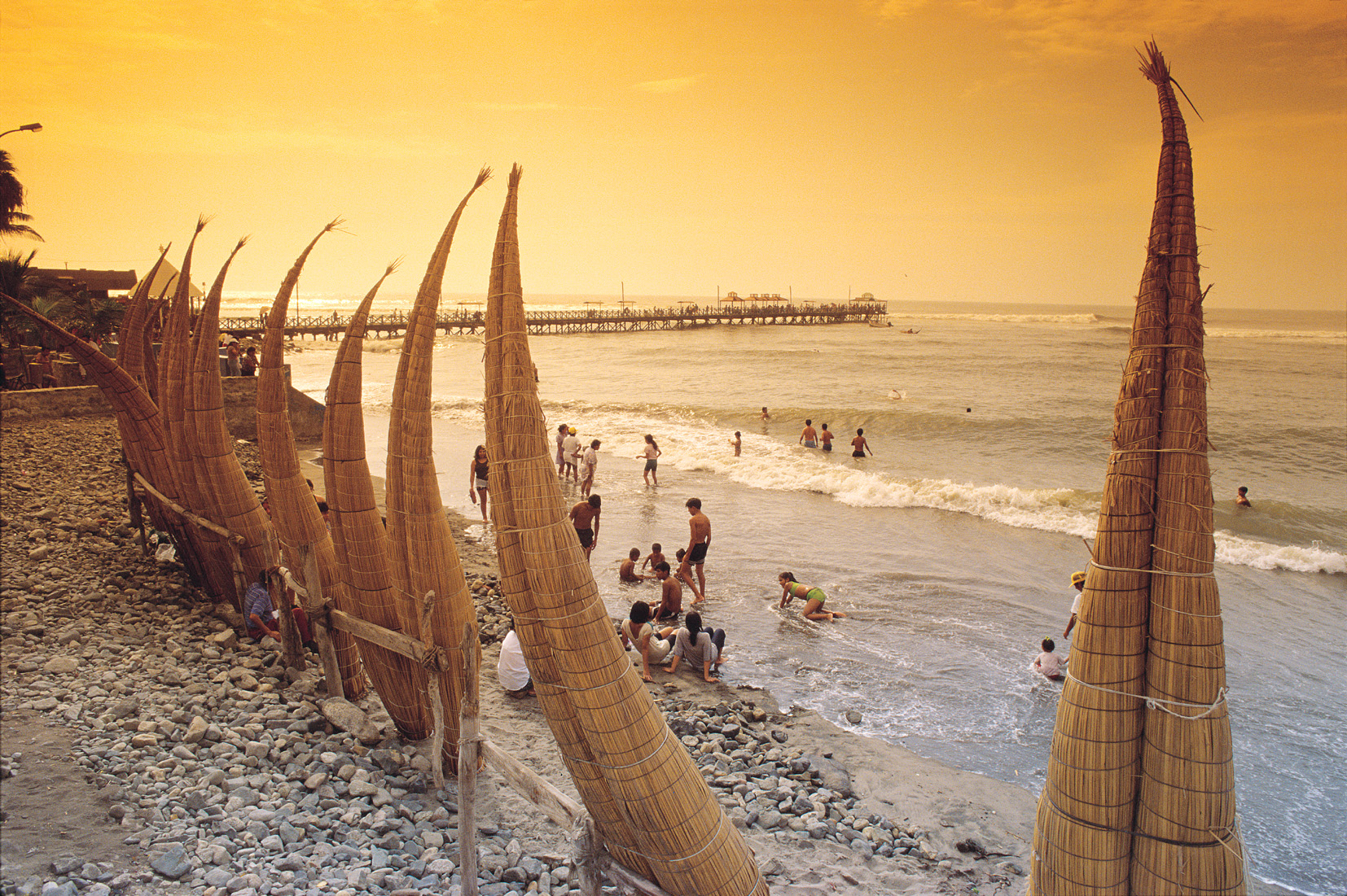 Un millón de peruanos viajarán a diversos destinos turísticos nacionales en feriado largo