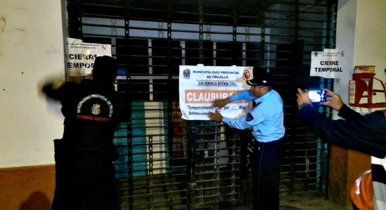  Cierran cabinas de internet que no tenían filtros antipornografía en sus computadoras