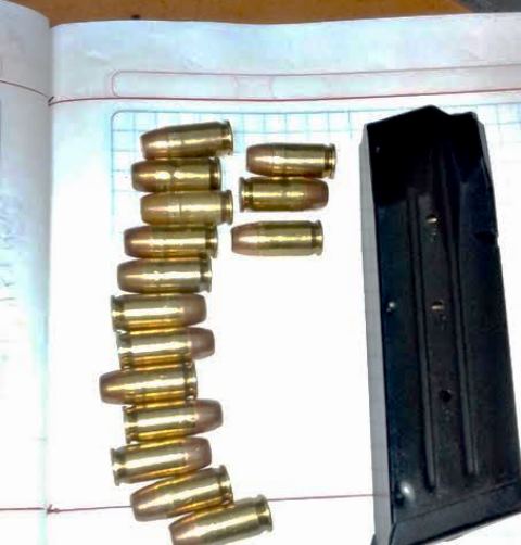 Trujillo: hallan cacerina y 15 municiones en plena vía pública en "Torres Araujo"