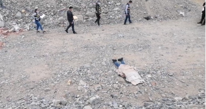 Matan a mujer y abandonan su cuerpo en cauce de la quebrada el León