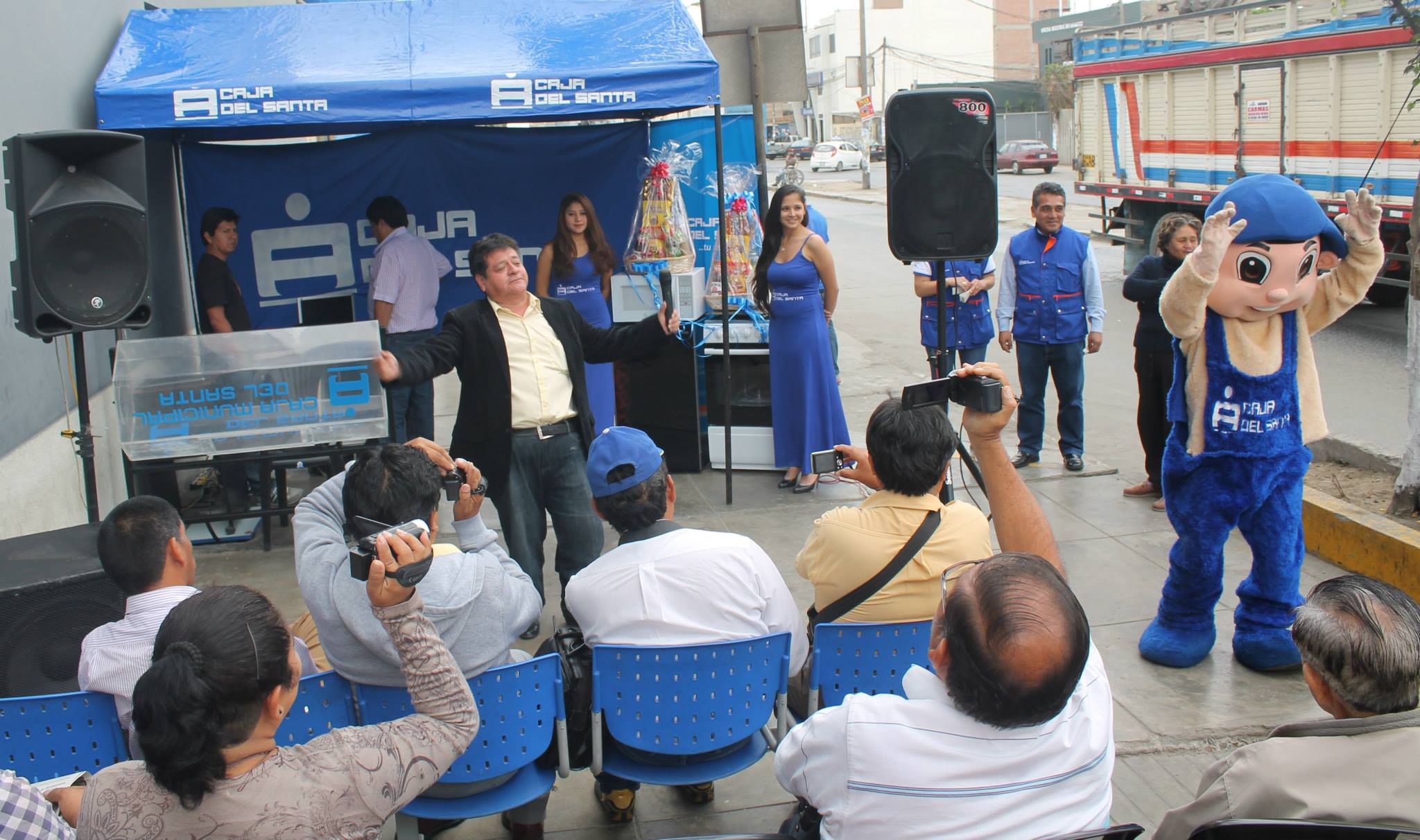 Caja del Santa premió la puntualidad de sus clientes de sus agencias