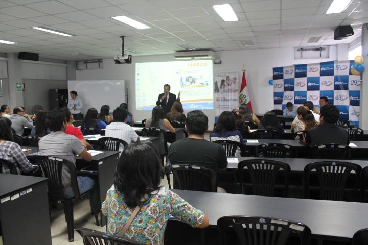 Caja del Santa desembolsará S/. 20 millones en créditos para microempresarios