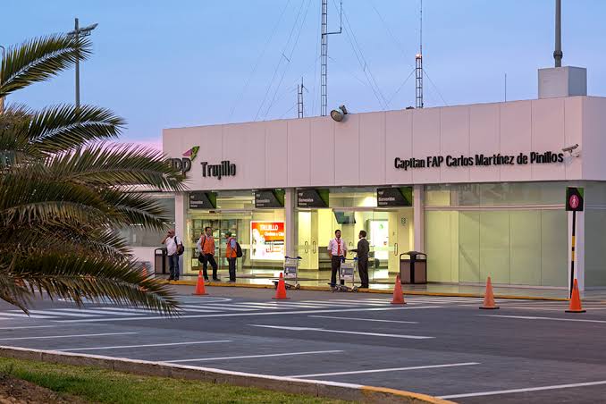 Tres aviones aterrizaron de emergencia en Trujillo por accidente en aeropuerto Jorge Chávez