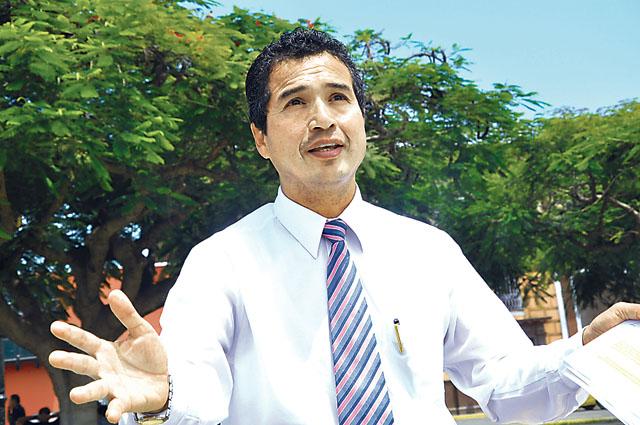 Calderón sugiere que Iberico trajo mafia de Orellana a Trujillo