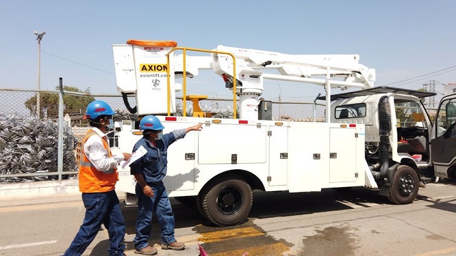 Hidrandina adquiere nuevas grúas para mantenimiento de alumbrado público