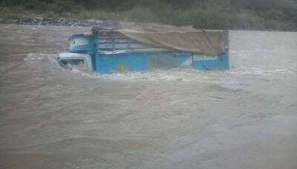 Hallan cadáver en riberas del río Marañón tras desaparición de dos personas durante deslizamiento