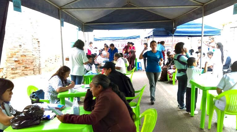 Entregaron medicamentos a vecinos de Alto Mochica durante campaña de salud 