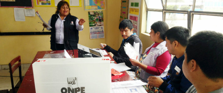 Onpe capacitó a miembros de mesa para Referéndum Nacional y Segunda Elección Regional