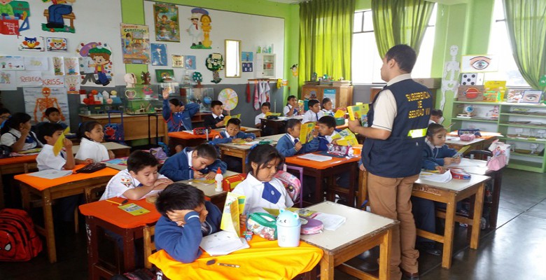 Capacitan a escolares de la provincia de Trujillo a través de circuito vial 