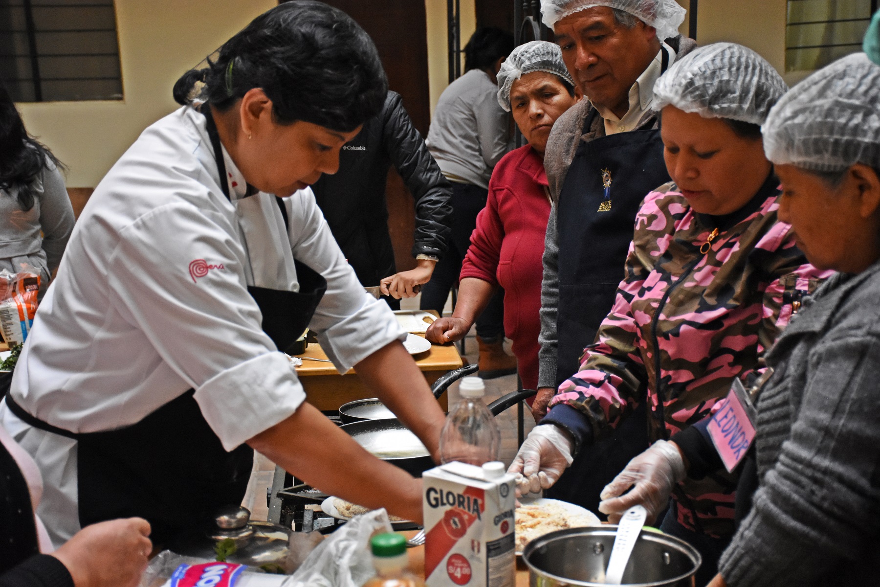 Otuzco: capacitan a propietarios de restaurantes en alta cocina