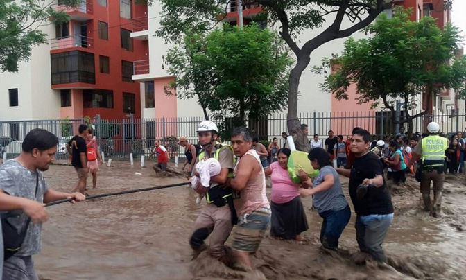 Cajas municipales anuncian que reprogramarán créditos de afectados por desastres