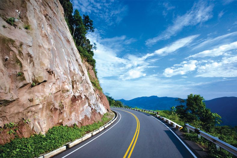 Vías, puertos y aeropuertos concesionados mediante APP impulsan desarrollo del país    