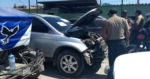  Chimbote: hallan desmanteladas modernas camionetas que fueron robadas en Trujillo y Lima