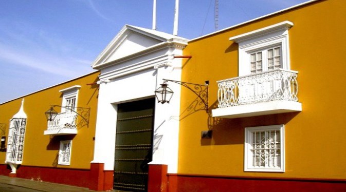 Piden a ciudadanos pintar casas coloniales de Trujillo por Fiestas Patrias