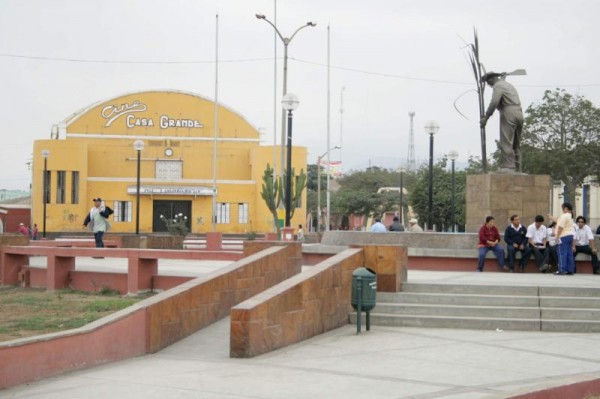 Policía detiene a dos sujetos por presunto tráfico de drogas en Casa Grande