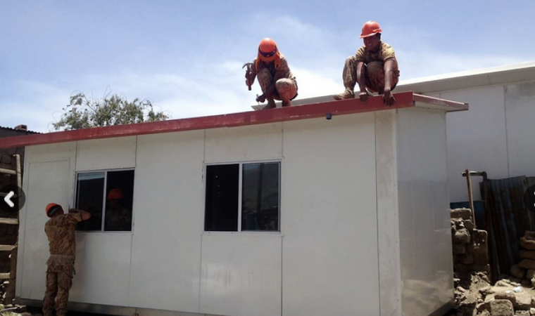 Trujillo: empezó instalación de casas prefabricadas para damnificados