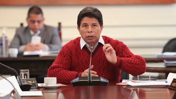 Castillo desiste de pedir permiso de viaje a Tailandia para acudir a cumbre de la APEC 