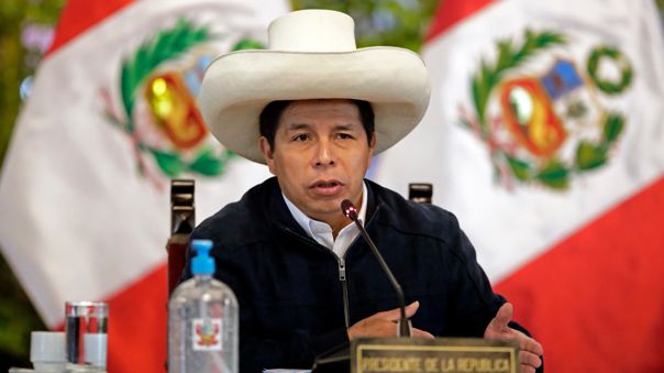 Castillo anunció decisión de conformar un nuevo Consejo de Ministros