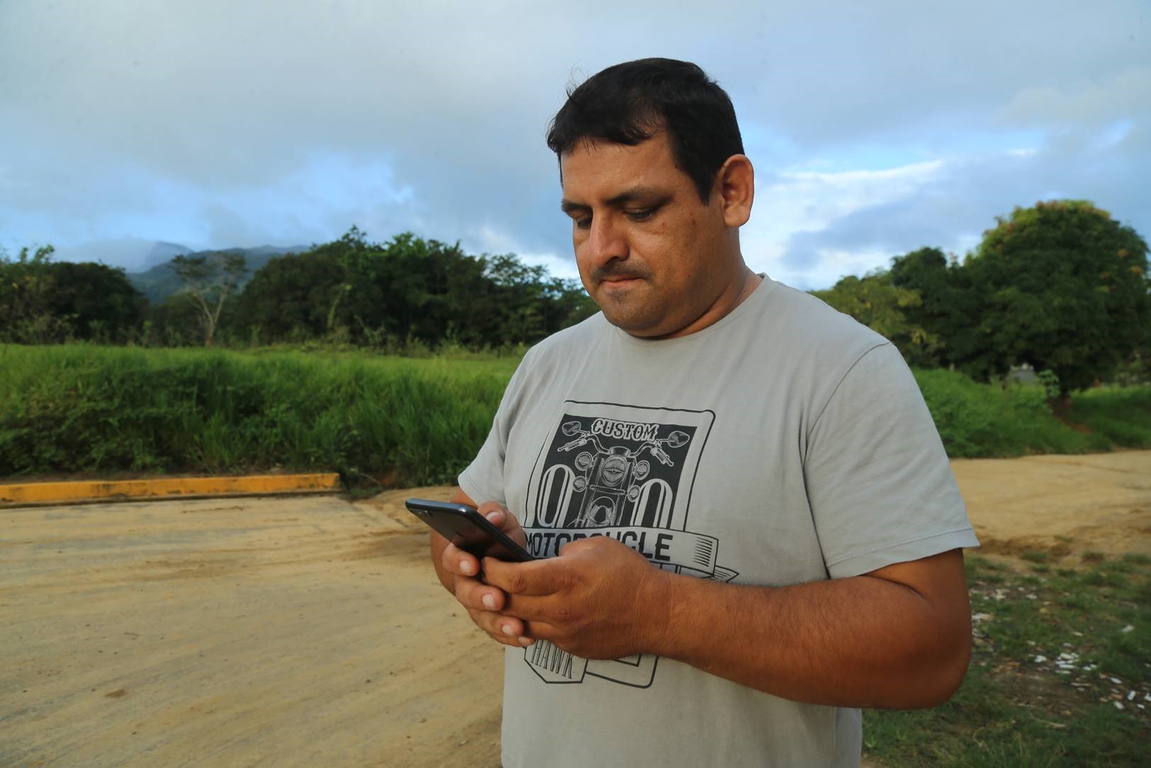  Celulares que ingresen al Perú deberán ser compatibles con sistema de alerta temprana