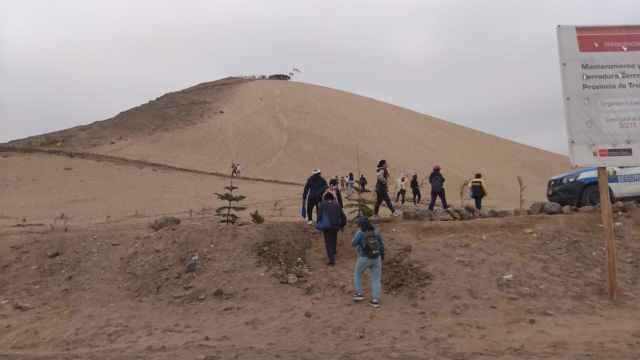 Inician recorrido de la ruta turística "Cerro Bolongo" en Alto Trujillo 