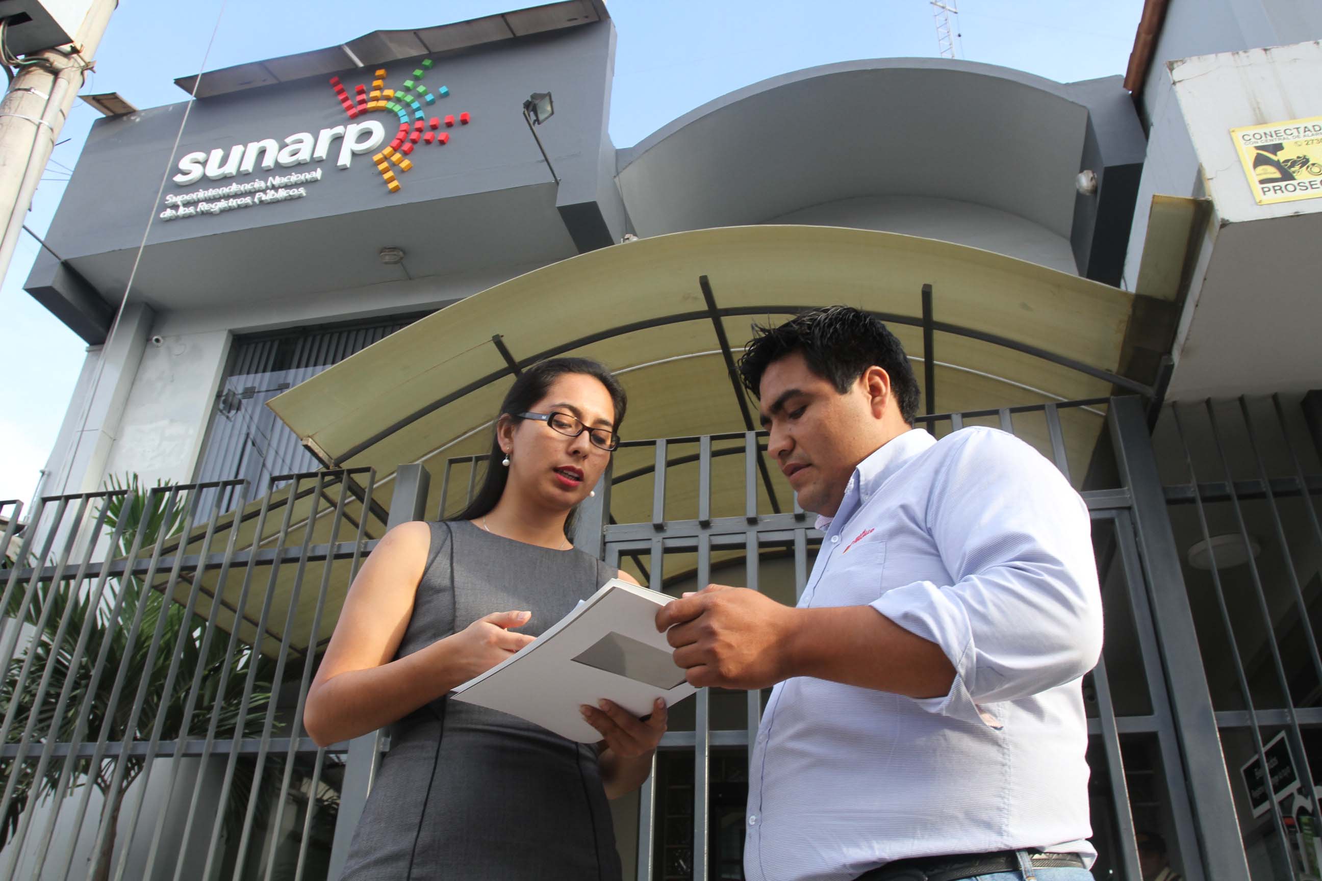 ¿Qué es un certificado positivo o negativo de propiedad y cuándo solicitarlo?