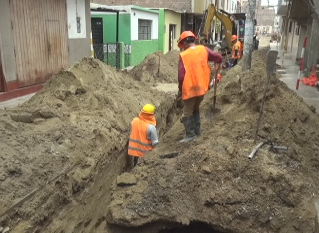 Cesan ataques extorsivos a empresa que ejecutaba obra de alcantarillado en Monserrate