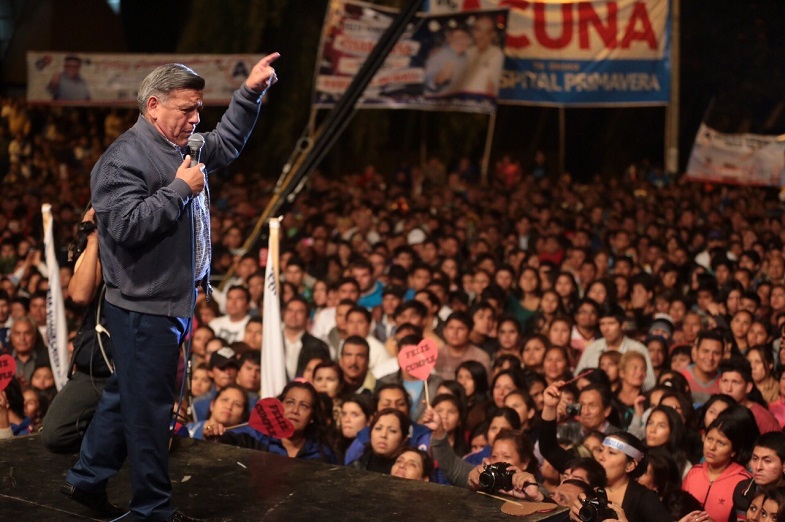 Acuña dice en discurso por su cumpleaños: “Me quieren hacer “piñata”