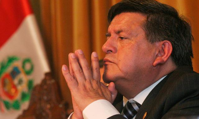 Poder Judicial decide mañana si abre proceso contra Acuña por presunto delito de plagio