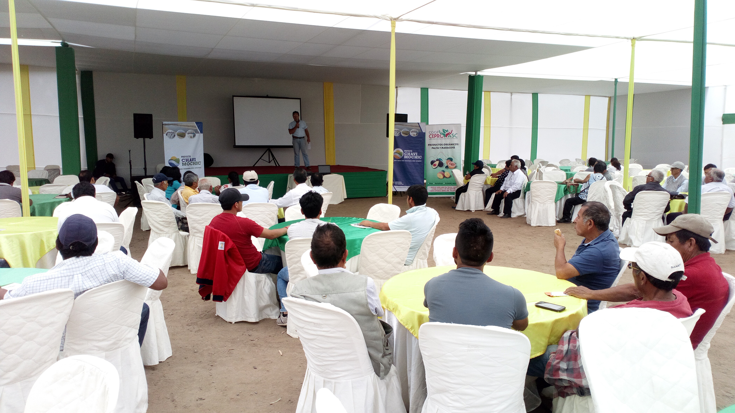 La Libertad: Chavimochic capacitó a más de 150 agricultores de Laredo