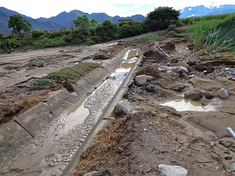 Cierran compuertas de canales para evitar desbordes del río Moche