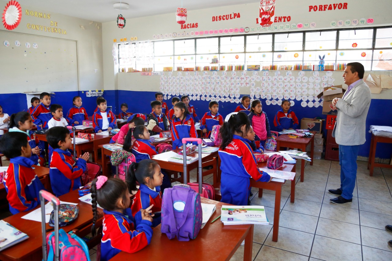 La Libertad:"Postergación de clases deberá ser acatada por colegios públicos y privados"