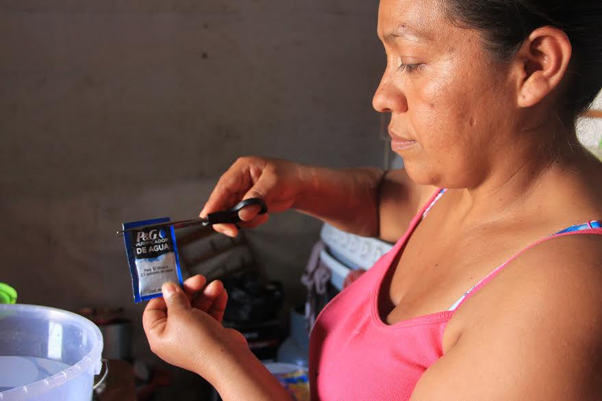 Cinco mil familias de Trujillo y Chiclayo reciben ayuda de sector privado y  World Vision