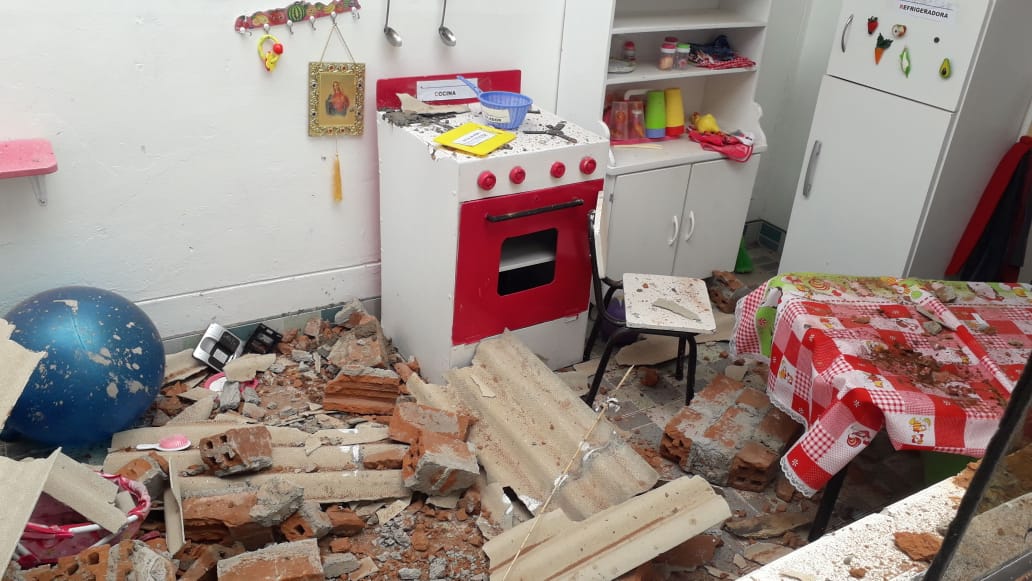 Moche: niños se salvan de morir aplastados por pared que cayó sobre su área de juegos