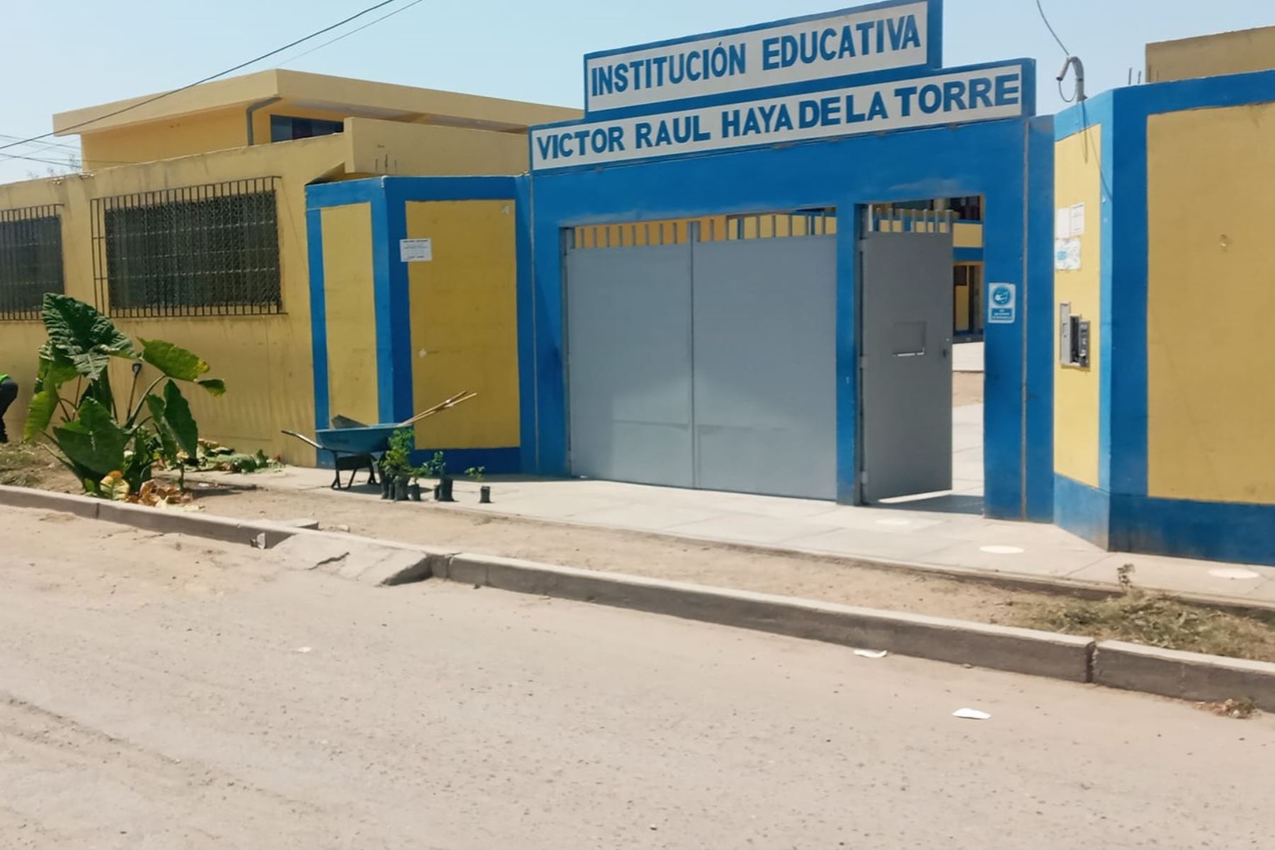 Suspenden clases presenciales en colegio de Ascope por amenazas extorsivas