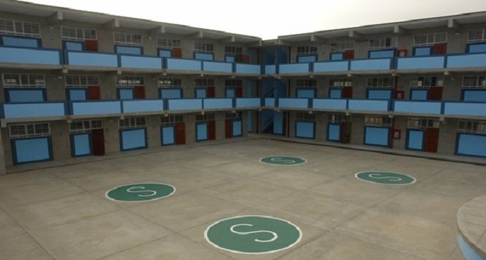 Autorizan transferencia de S/. 190 millones para hacer mejoras en colegios de regiones